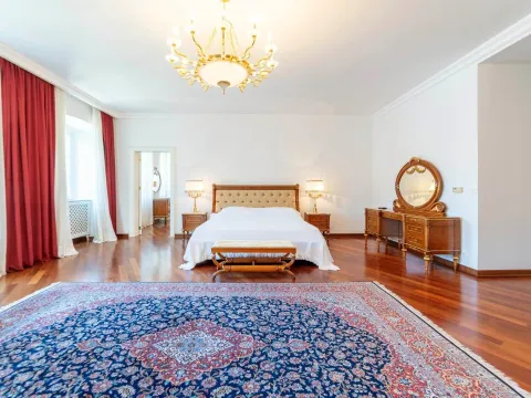 Sale, house, 1100m², Kotor, Crna Gora - image 17