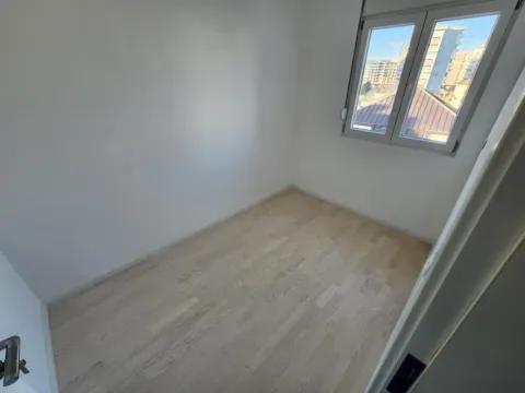 Prodaja, dvosoban stan, 45m², 1 maj, Podgorica - image 3