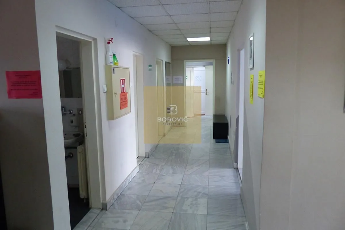 Sale, office space, 273m², Banovo Brdo, Beograd