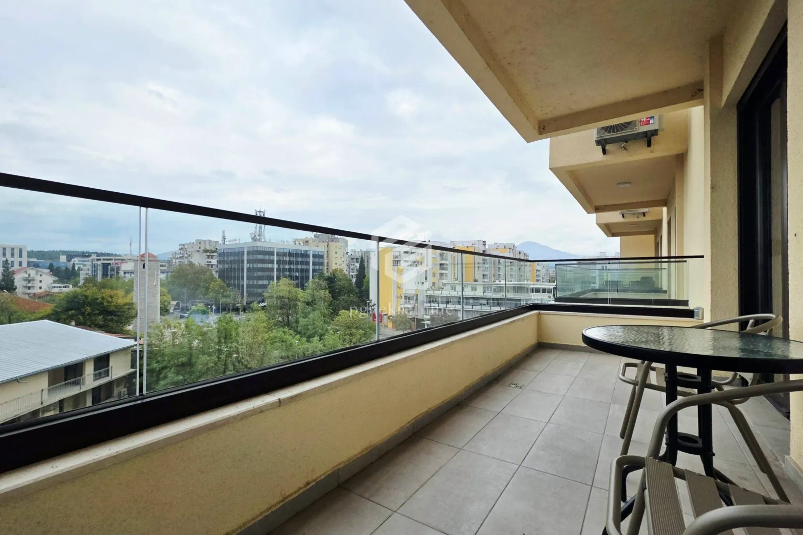 Rent, one bedroom apartment, 59m², Centar, Podgorica