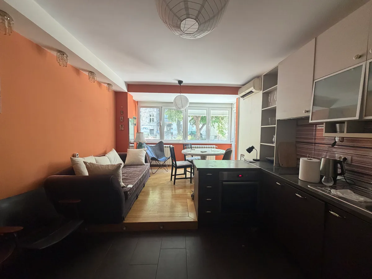 Prodaja, trosoban stan, 55m², Stari Grad, Beograd