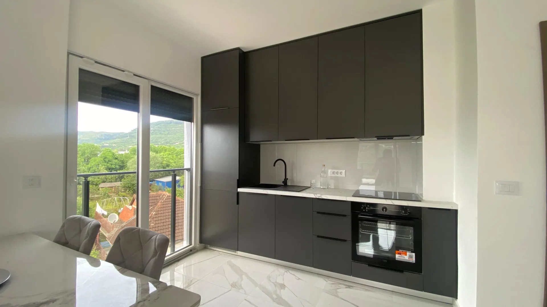 Rent, two bedroom apartment, 65m², Radanovići, Kotor