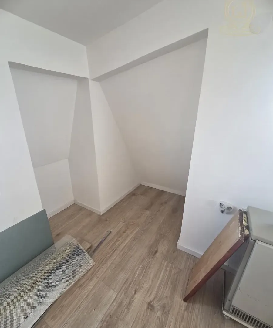 Prodaja, jednosoban stan, 40m², Pantelej, Niš