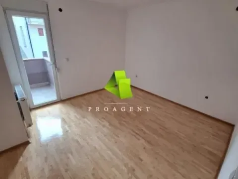 Izdavanje, četvorosoban stan, 116m², Palilula, Niš - image 10