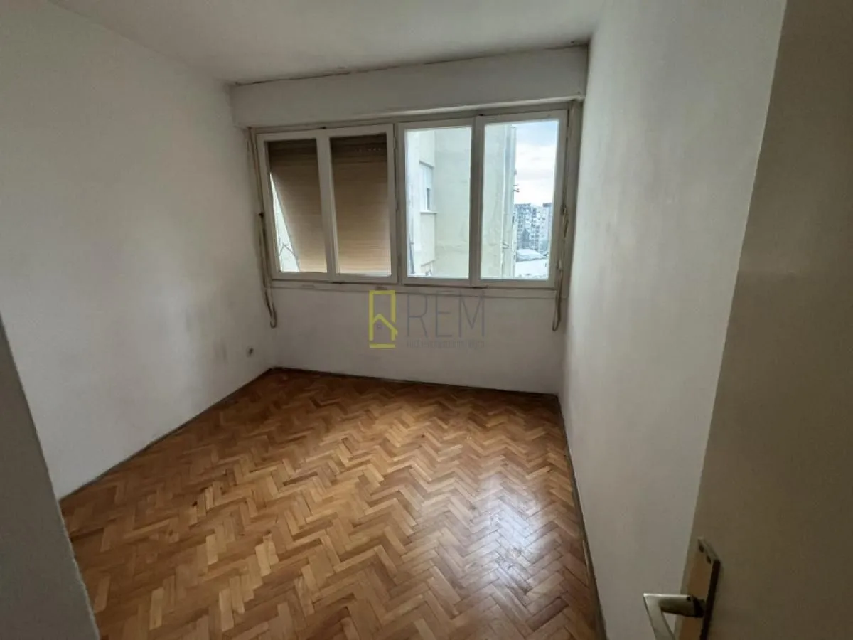 Prodaja, jednosoban stan, 47m², Baston, Podgorica