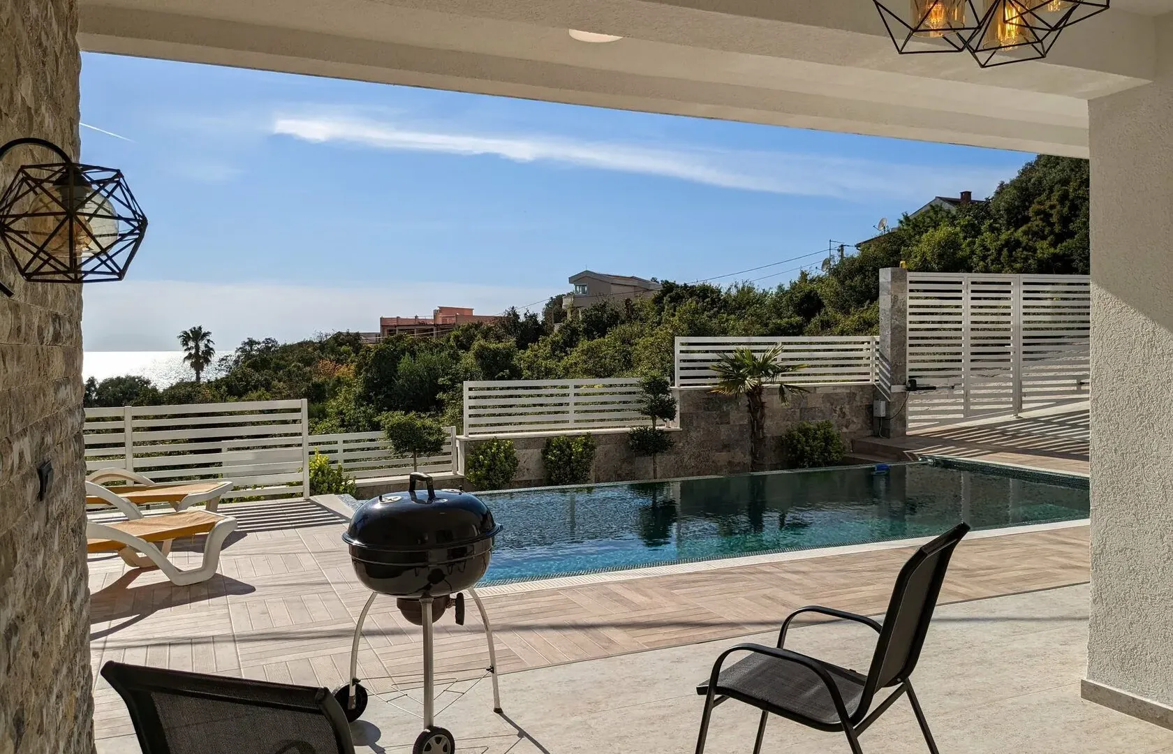 Sale, house, 365m², Utjeha, Bar