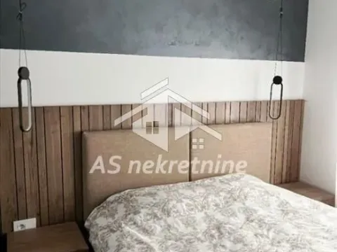 Rent, three bedroom apartment, 85m², Vračar Sve Podlokacije, Beograd - image 13