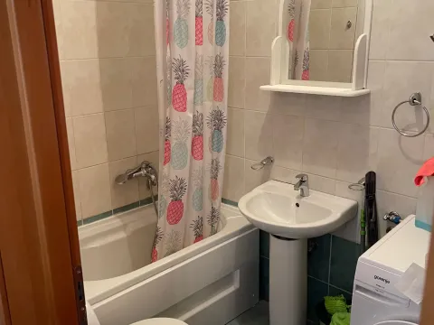 Izdavanje, jednosoban stan, 36m², Stari Aerodrom, Podgorica - image 4