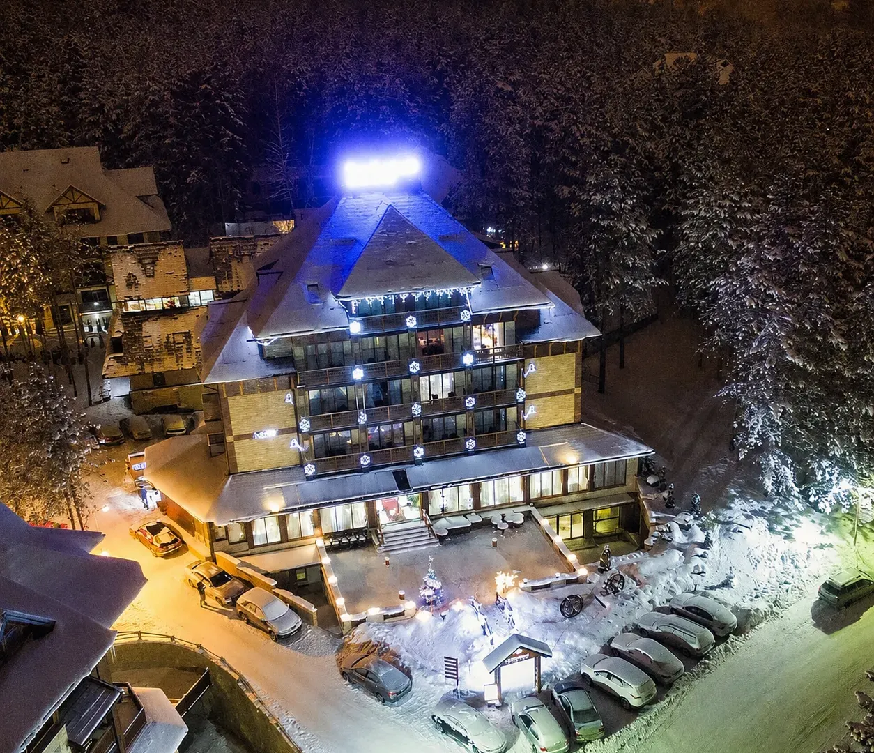 Prodaja, ugostiteljski objekat, 7500m², Centar, Zlatibor