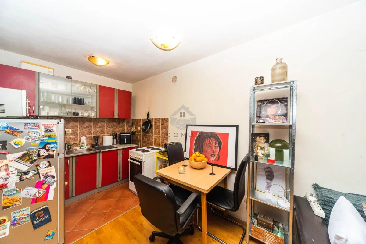 Prodaja, jednosoban stan, 45m², Stari Aerodrom, Podgorica