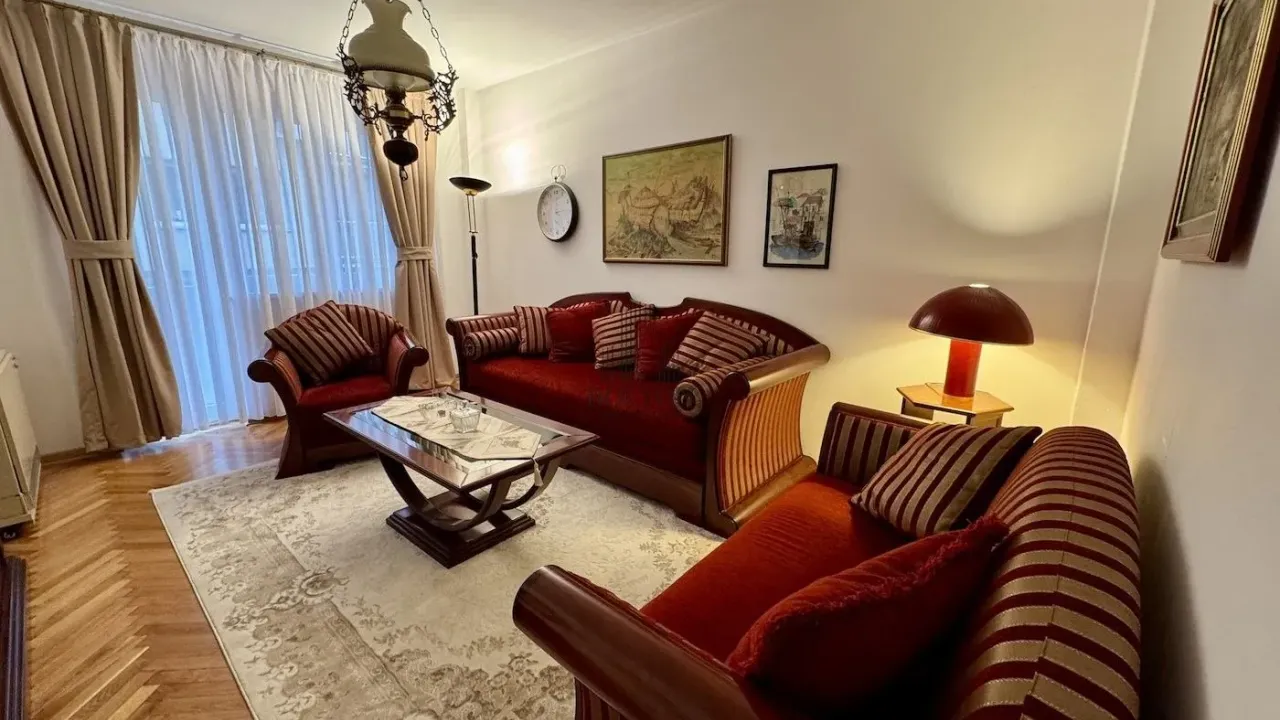 Rent, two bedroom apartment, 49m², Vračar, Šid