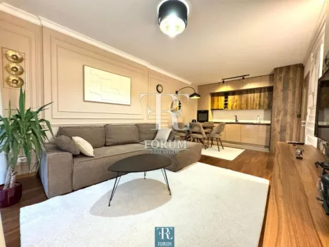 Izdavanje, jednosoban stan, 55m², Master Kvart, Podgorica - image 5