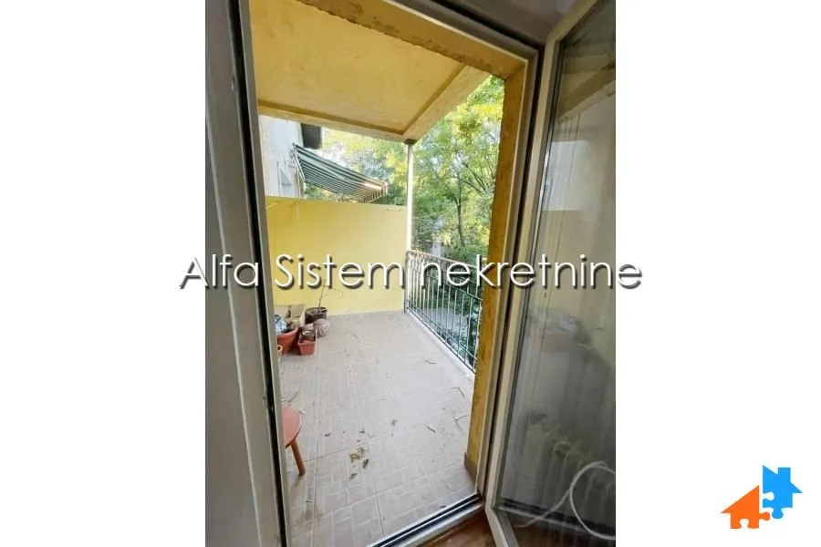 Izdavanje, trosoban stan, 85m², Olimp, Zvezdara Sve Podlokacije