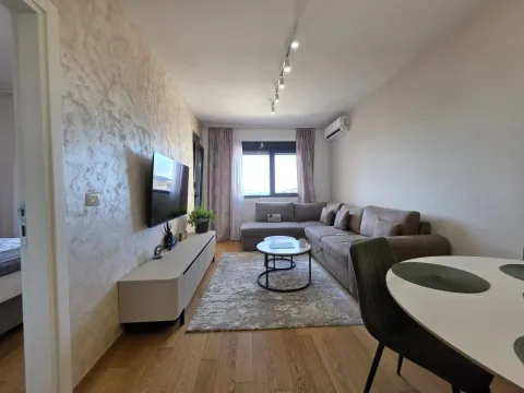 Sale, two bedroom apartment, 71m², Bečići, Budva - image 13