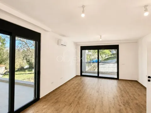 Prodaja, stan, 120m², Kotor, Crna Gora - image 2