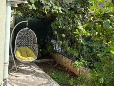 Sale, one bedroom apartment, 48m², Petrovac, Budva - image 8