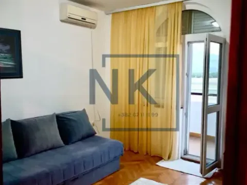 Izdavanje, dvosoban stan, 67m², Stari Aerodrom, Podgorica - image 2