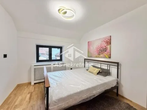 Rent, house, 80m², Stari Grad, Beograd - image 9