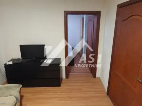 Izdavanje, jednosoban stan, 29m², Salajka, Novi Sad Sve Podlokacije - image 9