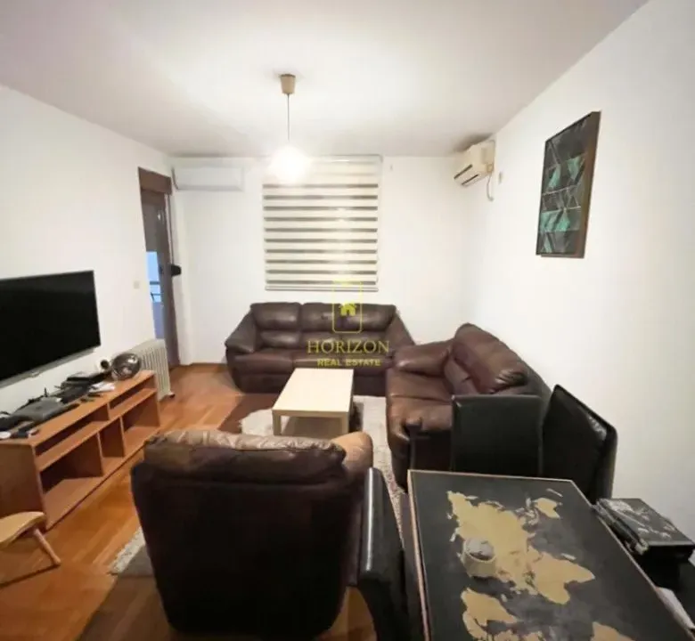 Prodaja, dvosoban stan, 55m², Stari Aerodrom, Podgorica