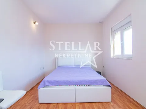 Izdavanje, trosoban stan, 130m², Gornja Gorica, Podgorica - image 8