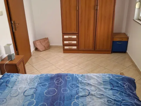 Izdavanje, jednosoban stan, 50m², Stari Aerodrom, Podgorica - image 2