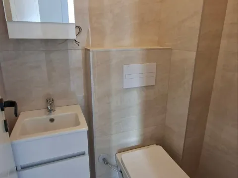 Prodaja, dvosoban stan, 69m², Ulcinj, Crna Gora - image 13