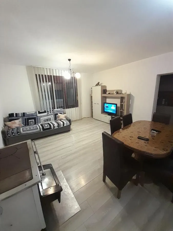 Prodaja, kuća, 120m², Naselje Železnički most, Jagodina