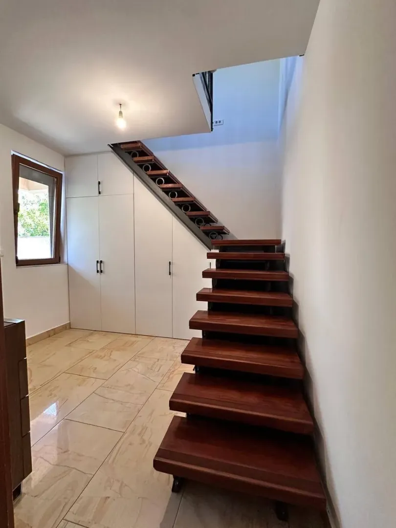 Sale, house, 165m², Bjeliši, Bar