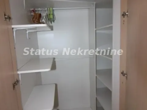 Izdavanje, jednosoban stan, 42m², Sajmište, Novi Sad - image 16