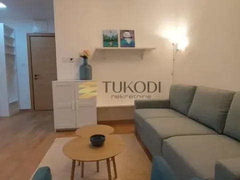 Izdavanje, garsonjera, 30m², Sajmište, Novi Sad - image 4