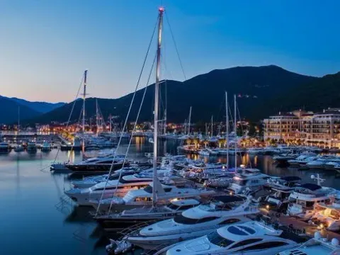 Prodaja, jednosoban stan, 68m², Tivat, Crna Gora - image 9