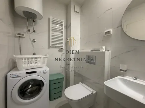 Rent, one bedroom apartment, 43m², Central Point, Podgorica - image 11