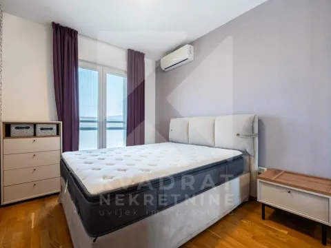 Sale, two bedroom apartment, 63m², City Kvart, Podgorica - image 12