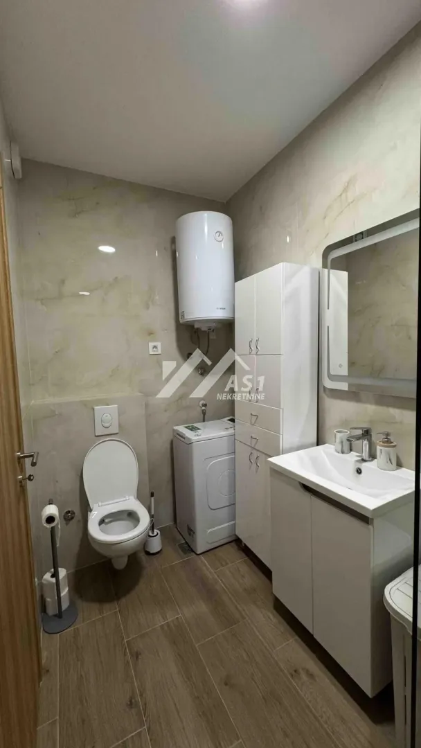 Izdavanje, dvosoban stan, 43m², Telep, Novi Sad Sve Podlokacije