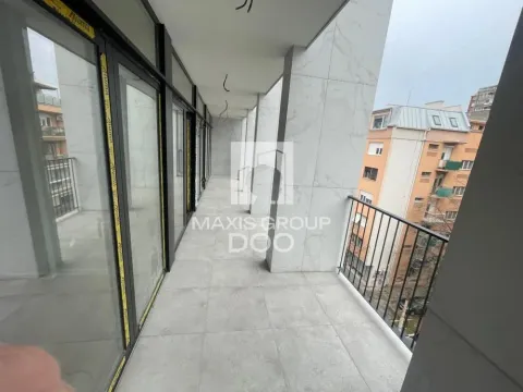 Prodaja, četvorosoban stan, 174m², Vračar Centar, Vračar Sve Podlokacije - image 4