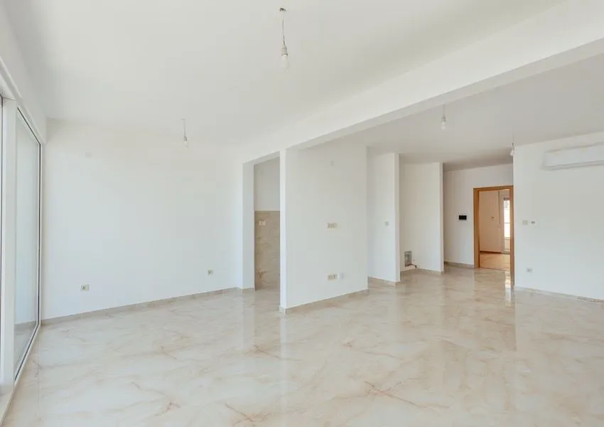 Prodaja, dvosoban stan, 91m², Baošići, Herceg Novi