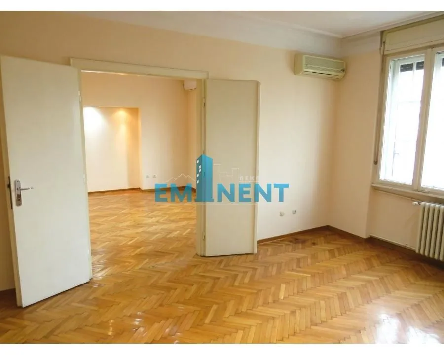Rent, apartment, 130m², Stari Grad, Beograd