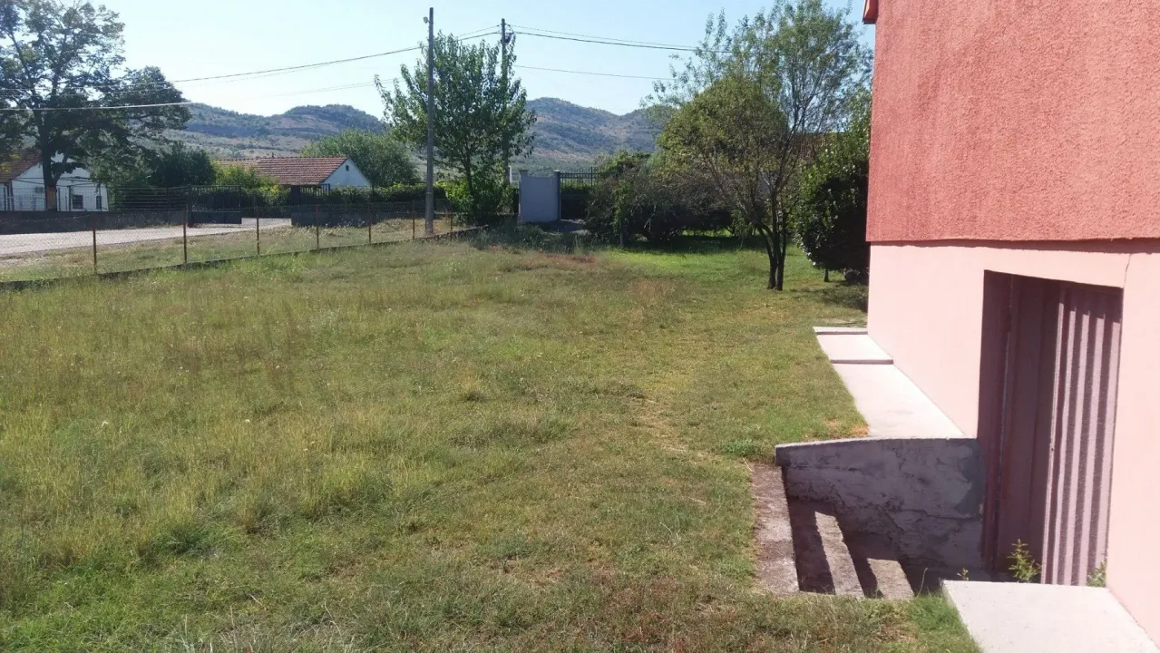 Prodaja, plac, 1800m², Donja Gorica, Podgorica
