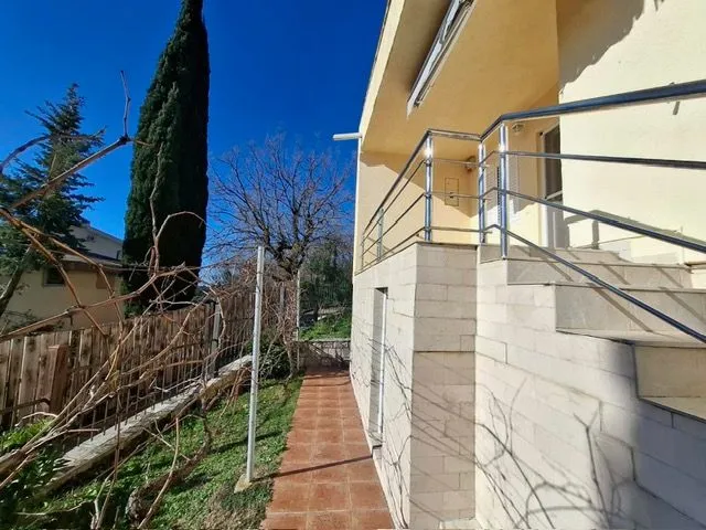 Sale, house, 121m², Zagrađe, Bar
