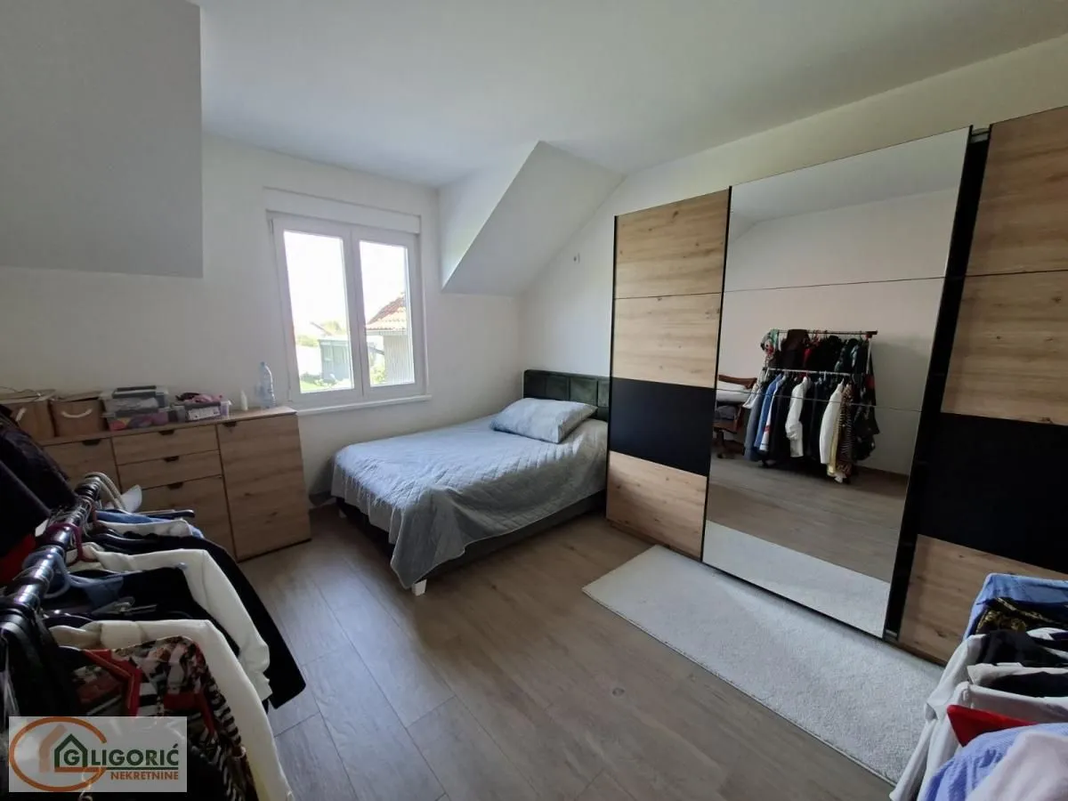 Prodaja, kuća, 333m², Misa, Pančevo