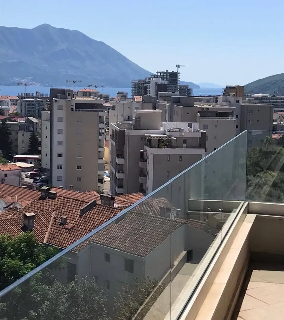 Prodaja, garsonjera, 36m², Golubovina, Budva
