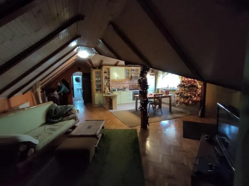 Prodaja, trosoban stan, 84m², Socijalno, Novi Sad Sve Podlokacije
