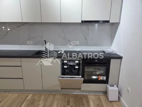 Rent, one bedroom apartment, 58m², Makedonsko naselje, Bar - image 5