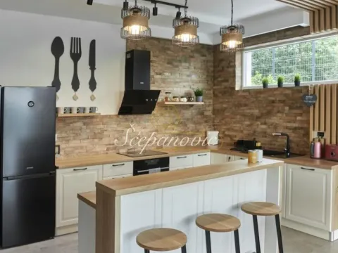 Rent, house, 295m², Sremski Karlovci, Novi Sad - image 3