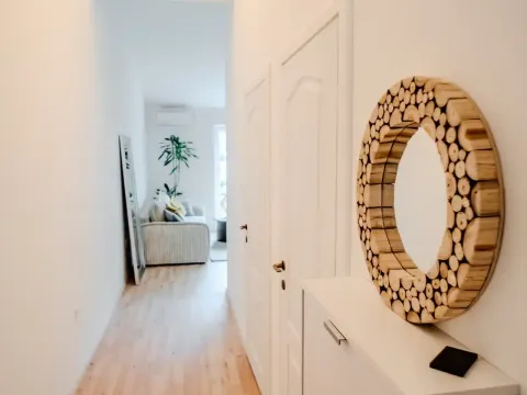 Prodaja, dvosoban stan, 50m², Muo, Kotor - image 27