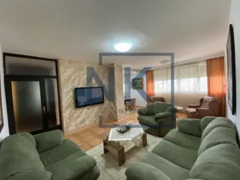 Prodaja, dvosoban stan, 80m², Stari Aerodrom, Podgorica - image 6