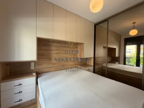 Rent, one bedroom apartment, 48m², City Kvart, Podgorica - image 7