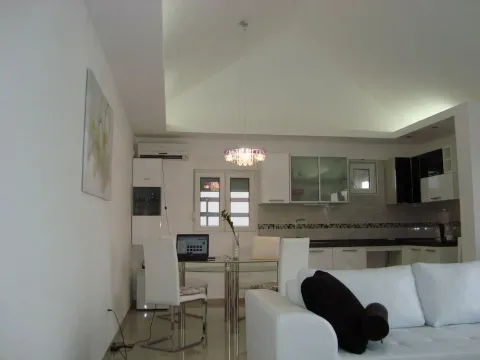Prodaja, kuća, 142m², Krašići, Tivat - image 15