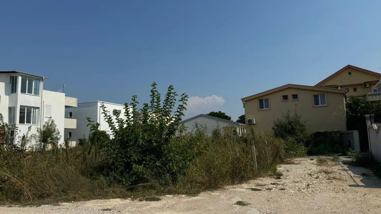 Prodaja, plac, 650m², Ulcinj, Crna Gora